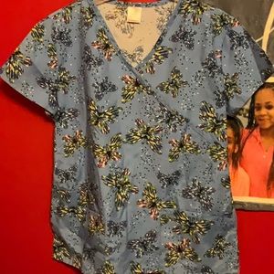 Women’s scrub tops